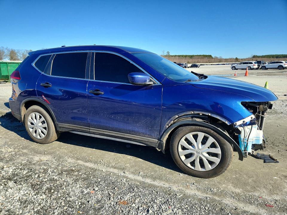 Photo 4 from auction – 2020 NISSAN ROGUE with VIN 5N1AT2MT0LC753277