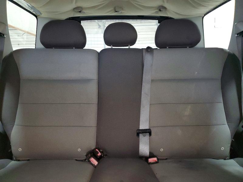 Photo 10 from auction – 2005 FORD ESCAPE with VIN 1FMYU92Z15KA36021