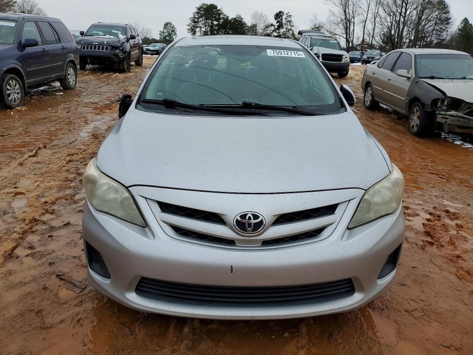 Photo 5 from auction – 2011 TOYOTA COROLLA with VIN 2T1BU4EE5BC572540