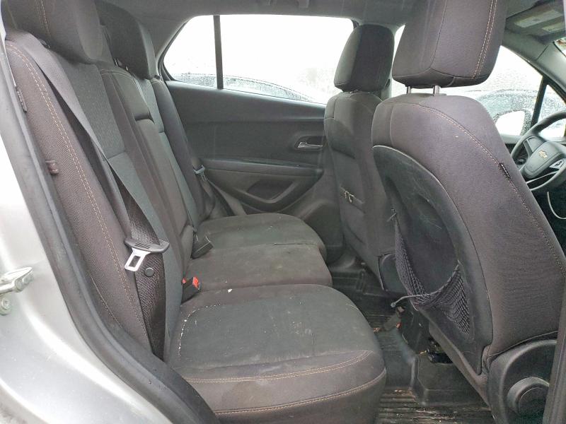 Photo 11 from auction – 2018 CHEVROLET TRAX with VIN 3GNCJNSB7JL387423
