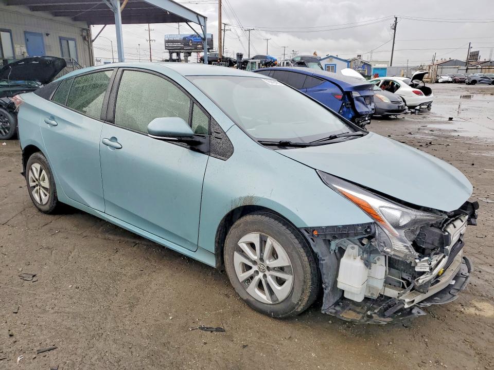 Photo 4 from auction – 2016 TOYOTA PRIUS with VIN JTDKBRFUXG3522693