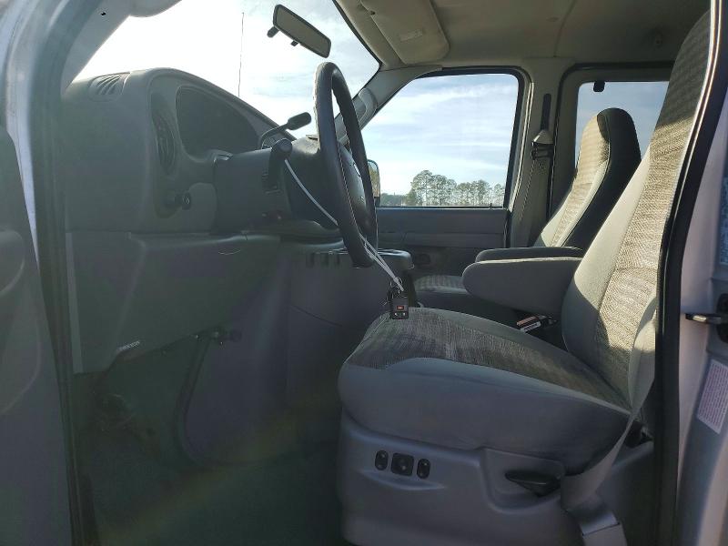Фото 7 с аукциона – 2004 FORD ECONOLINE с VIN 1FBSS31S94HA95593