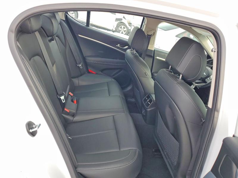 Photo 10 from auction – 2023 GENESIS G70 BASE with VIN KMTG34TA8PU123227
