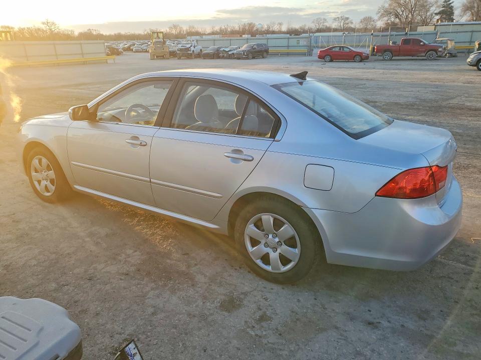 Photo 2 from auction – 2009 KIA OPTIMA with VIN KNAGE228895293447
