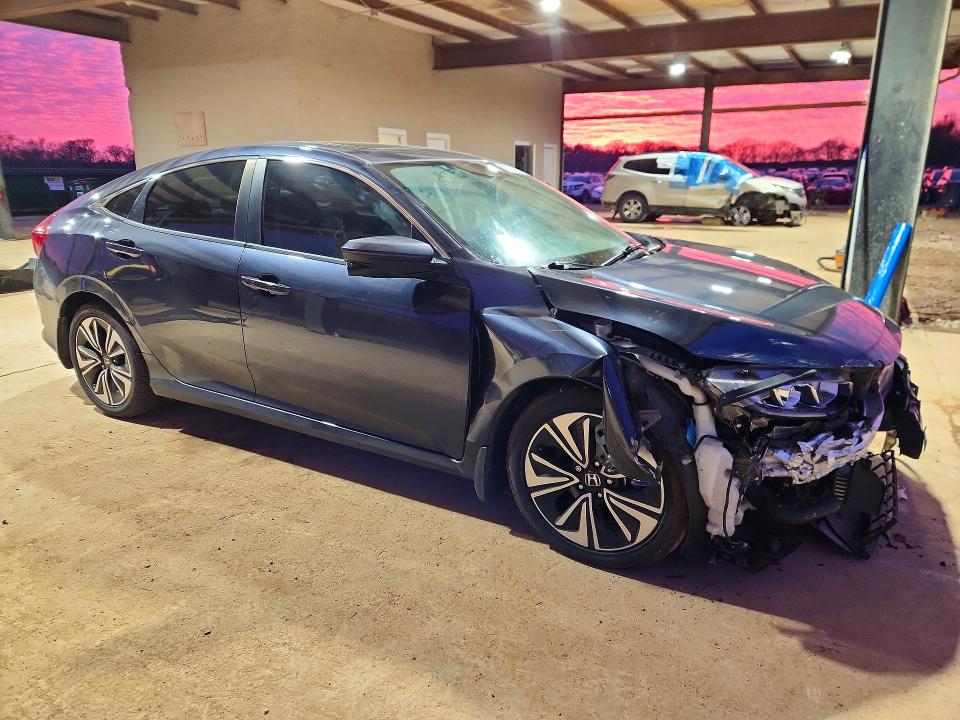 Photo 4 from auction – 2016 HONDA CIVIC EX with VIN 19XFC1F46GE029070