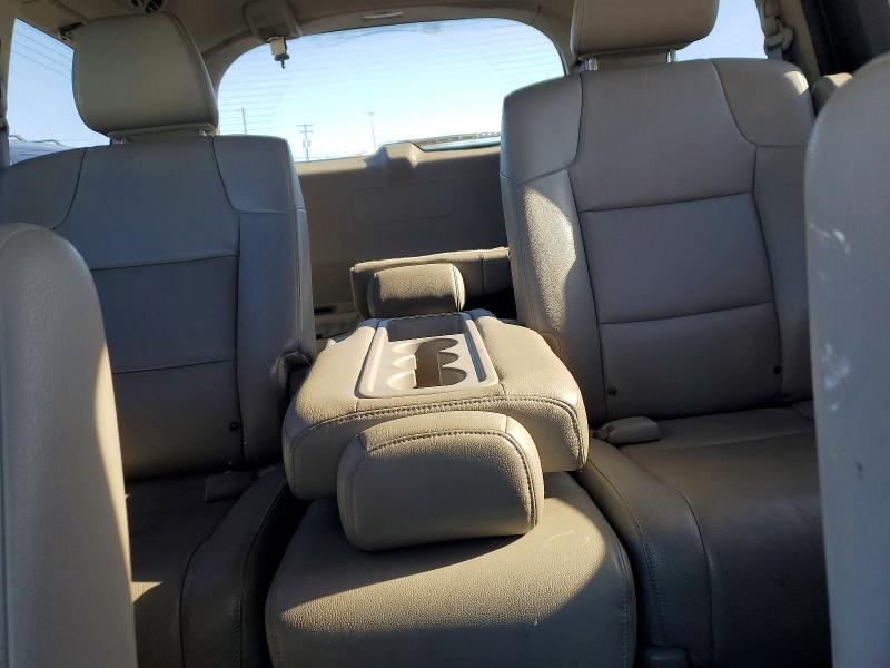 Photo 10 from auction – 2016 HONDA ODYSSEY with VIN 5FNRL5H69GB069494