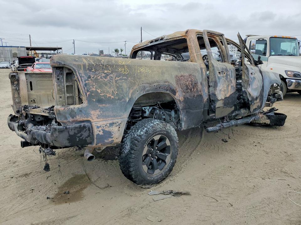 Photo 3 from auction – 2019 RAM 1500 with VIN 1C6RRFEG3KN841152