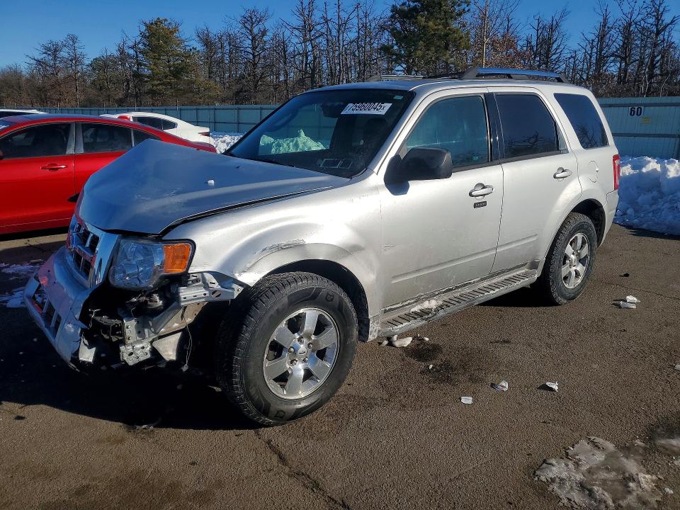 FORD ESCAPE LIM 2011 مع رقم تعريف المركبة 1FMCU9EG8BKC58863 - صورة من المزاد
