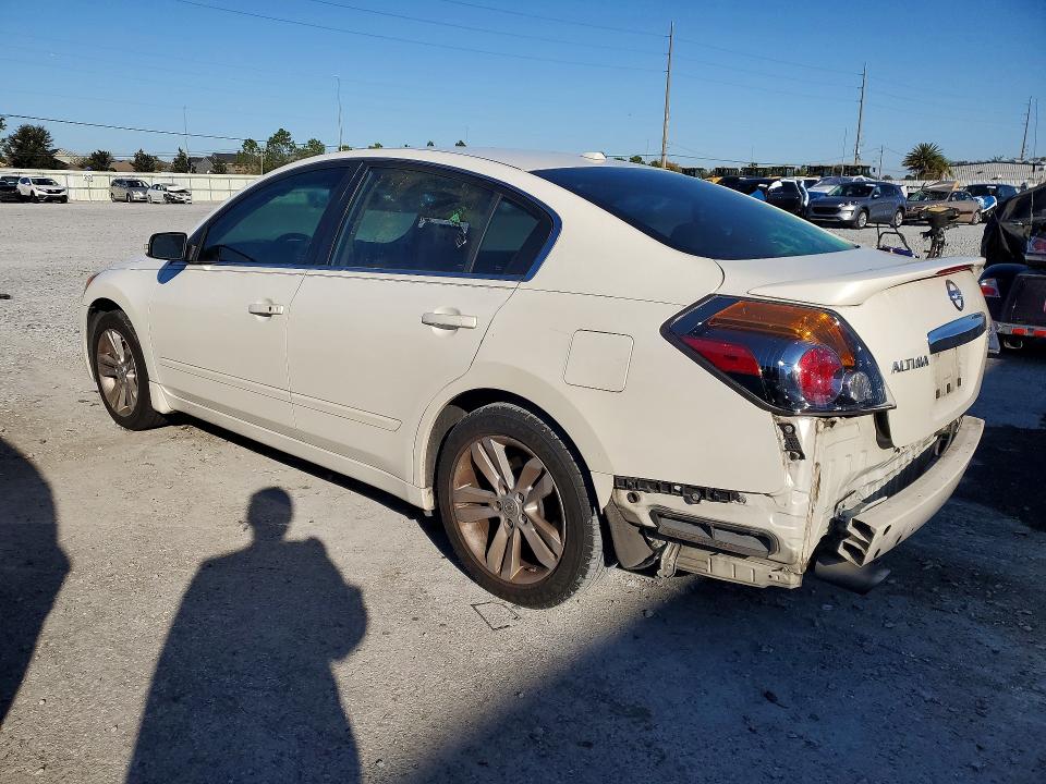 Photo 2 from auction – 2010 NISSAN ALTIMA SR with VIN 1N4BL2AP3AN494887