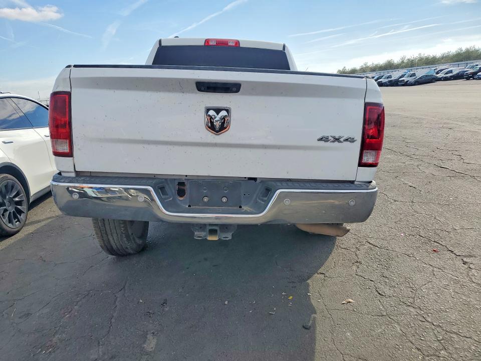 Photo 6 from auction – 2015 RAM TRUCKS 1500 with VIN 1C6RR7FT1FS635501