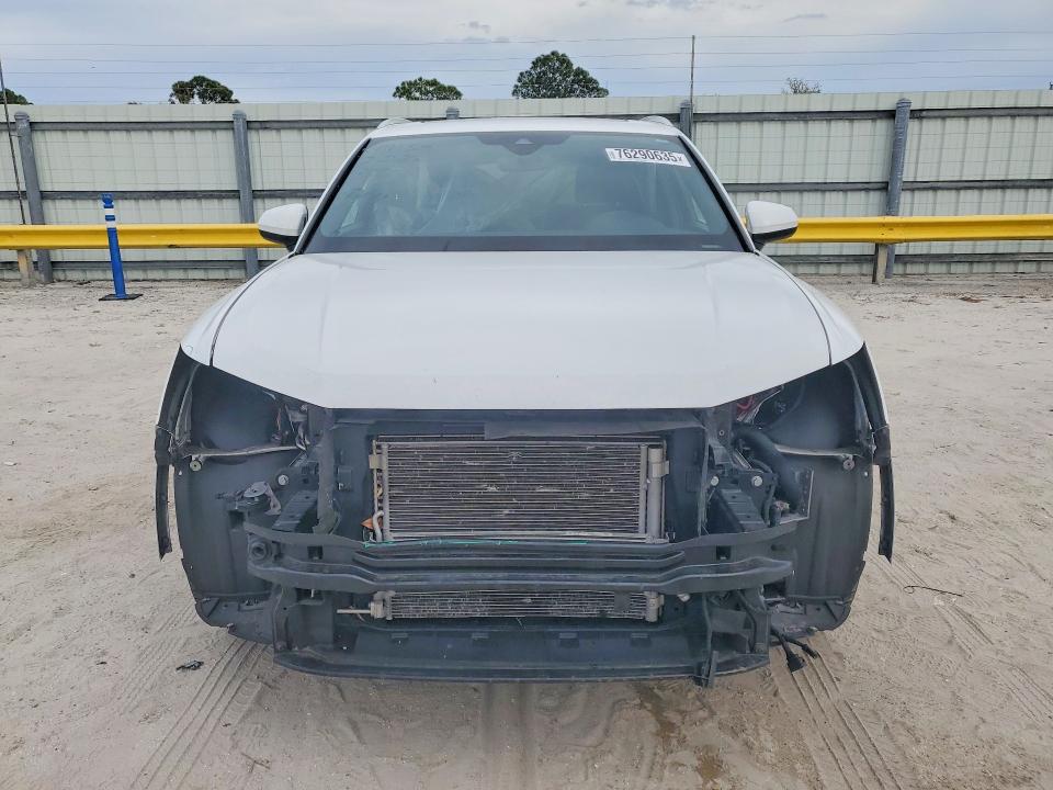Photo 5 from auction – 2022 AUDI Q3 with VIN WA1EECF35N1149672