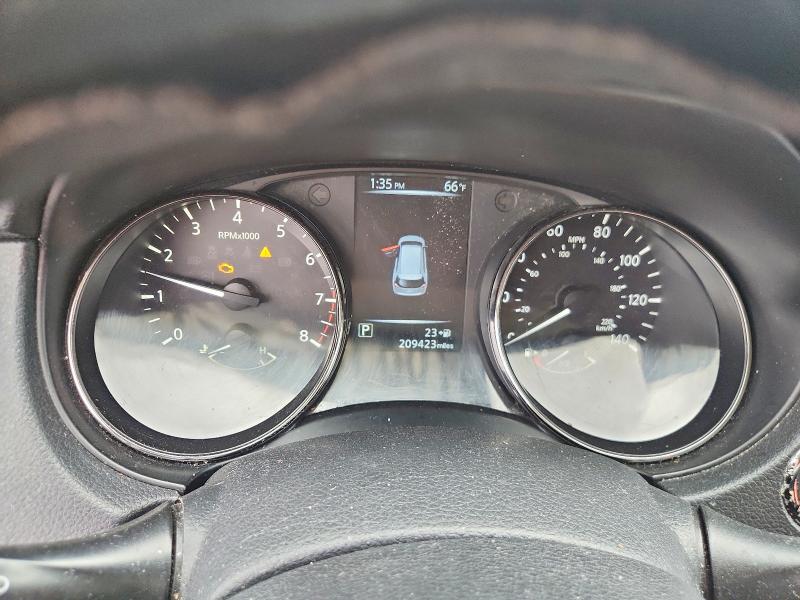 Photo 9 from auction – 2017 NISSAN ROGUE S with VIN KNMAT2MT6HP610385