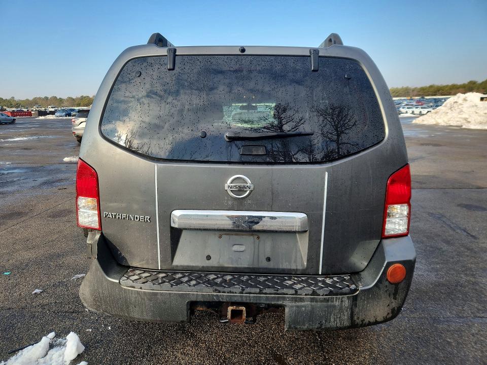 Photo 6 from auction – 2005 NISSAN PATHFINDER with VIN 5N1AR18W65C735074