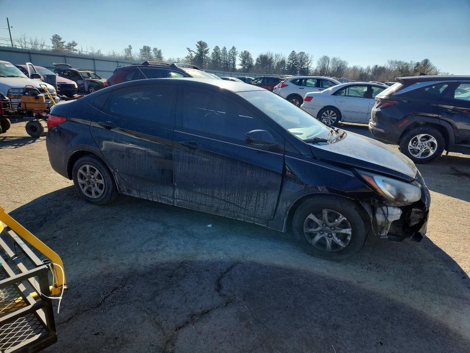 Photo 4 from auction – 2014 HYUNDAI ACCENT with VIN KMHCT4AE4EU707605