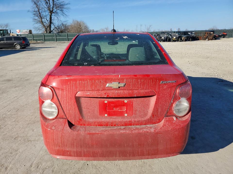 Photo 6 from auction – 2016 CHEVROLET SONIC with VIN 1G1JA5SHXG4175160