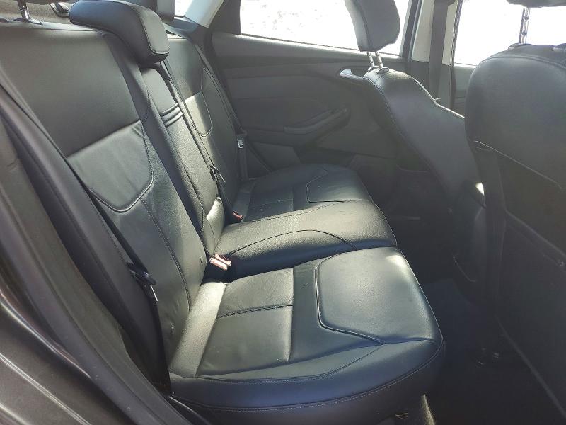 Photo 10 from auction – 2015 FORD FOCUS with VIN 1FADP3F24FL271261