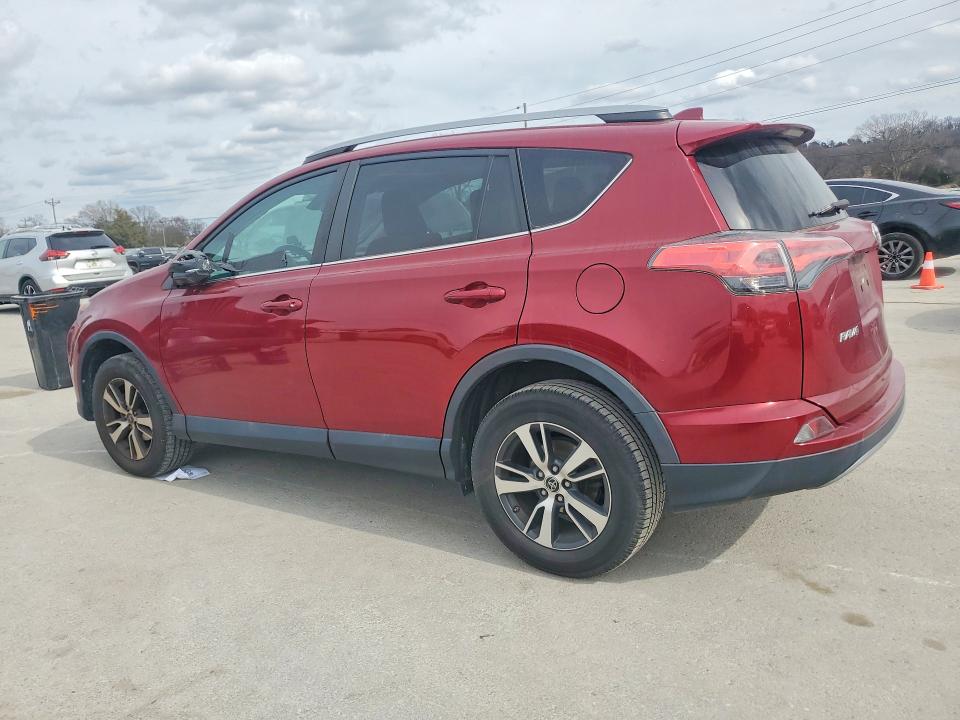 Photo 2 from auction – 2018 TOYOTA RAV4 ADVEN with VIN 2T3WFREV1JW473176