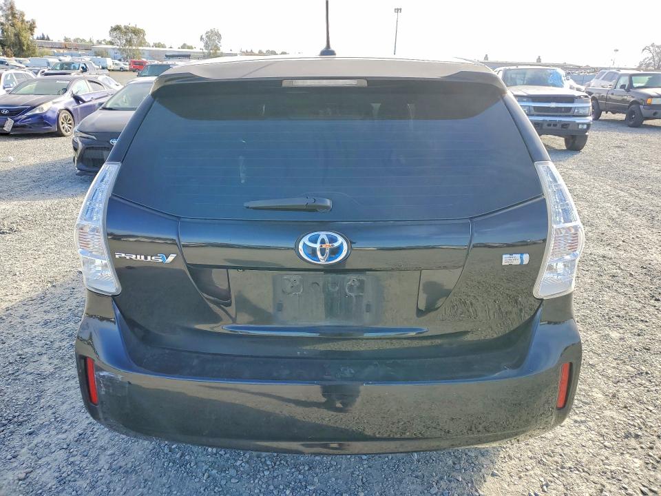 Photo 6 from auction – 2012 TOYOTA PRIUS V with VIN JTDZN3EU9C3023446