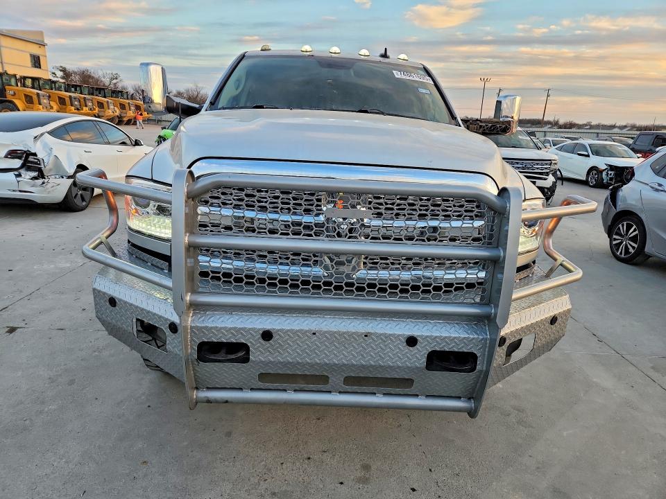 Photo 5 from auction – 2017 RAM 2500 with VIN 3C6UR5FL4HG645089