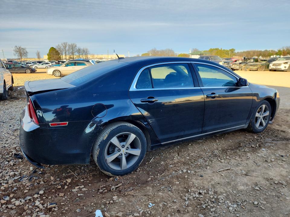 Photo 3 from auction – 2011 CHEVROLET MALIBU with VIN 1G1ZC5E19BF210067