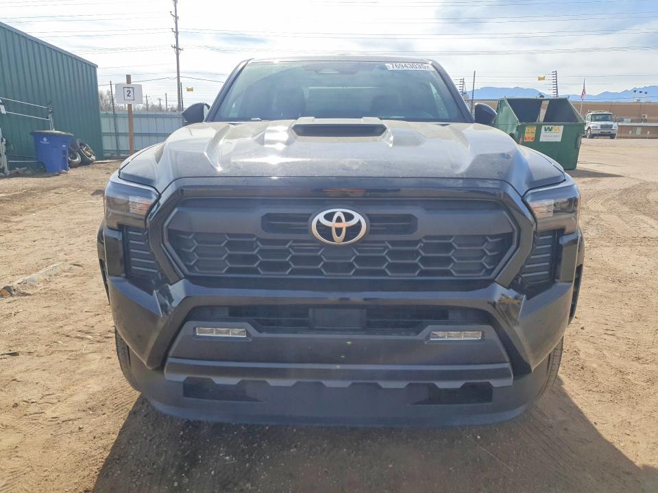 Photo 5 from auction – 2024 TOYOTA TACOMA with VIN 3TMLB5JNXRM031068