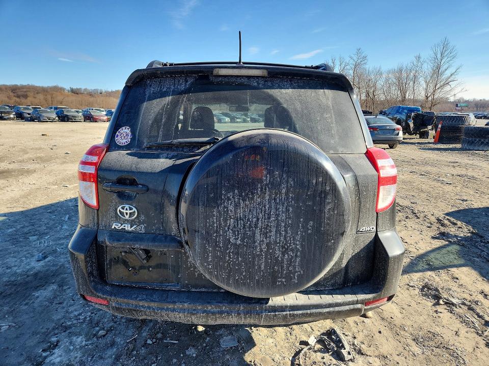 Photo 6 from auction – 2011 TOYOTA RAV4 with VIN 2T3BF4DV8BW126884