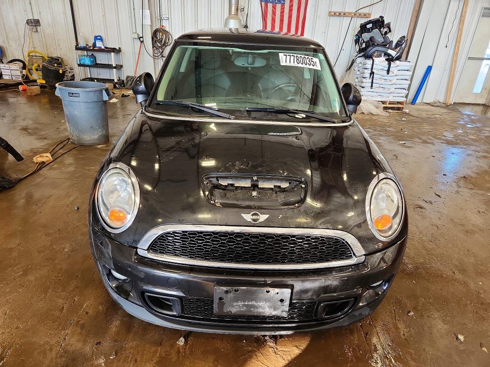 Photo 5 from auction – 2012 MINI COOPER with VIN WMWSV3C56CTY28623