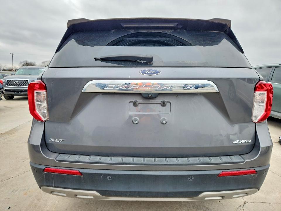 Photo 6 from auction – 2022 FORD EXPLORER with VIN 1FMSK8DH7NGC05875