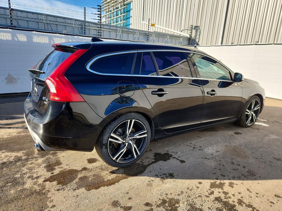 Photo 3 from auction – 2017 VOLVO V60 with VIN YV149MSR3H1362253