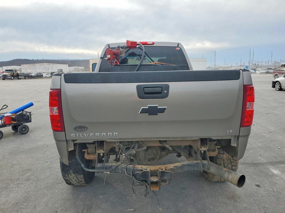 Photo 6 from auction – 2014 CHEVROLET SILVERADO with VIN 1GC1KXC82EF107385