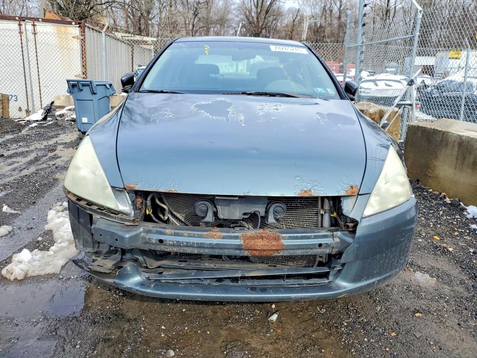 Photo 5 from auction – 2004 HONDA ACCORD with VIN 1HGCM56814A132830