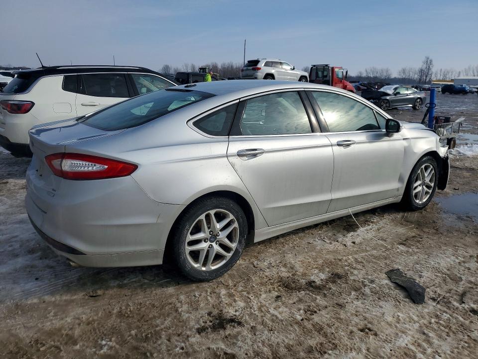 Photo 3 from auction – 2013 FORD FUSION SE with VIN 3FA6P0HR6DR384841