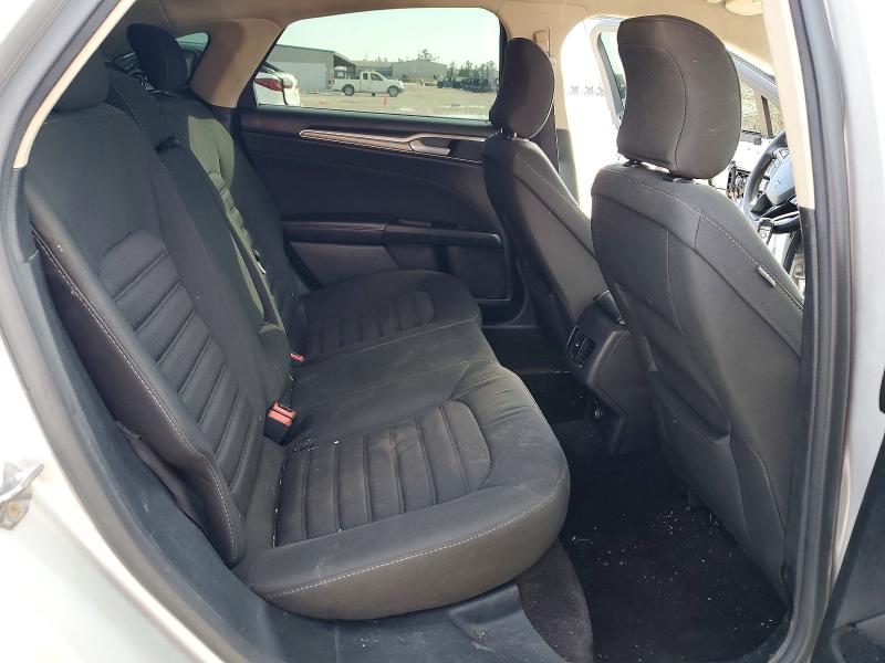 Photo 10 from auction – 2017 FORD FUSION with VIN 3FA6P0HD4HR252333
