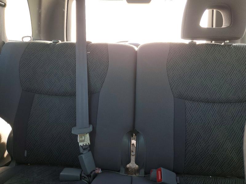 Photo 10 from auction – 2002 TOYOTA RAV4 with VIN JTEHH20V426028821