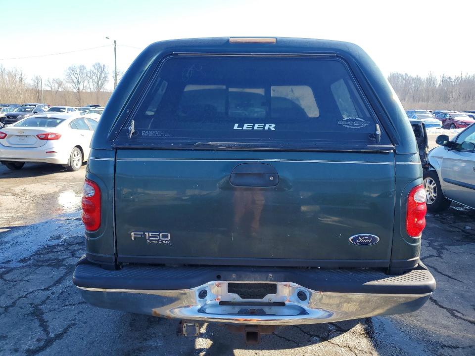 Photo 6 from auction – 2002 FORD F150 SUPER with VIN 1FTRW08L22KB56018