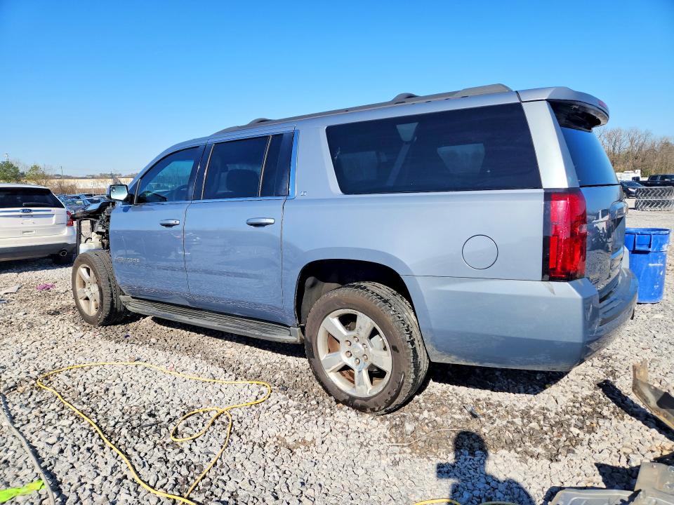 Photo 2 from auction – 2016 CHEVROLET SUBURBAN with VIN 1GNSKHKC8GR347680