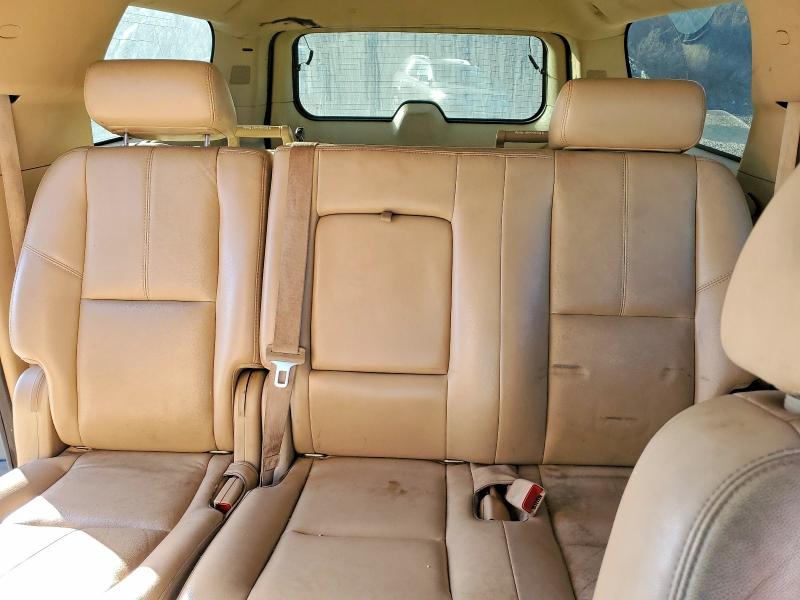 Photo 10 from auction – 2007 CHEVROLET SUBURBAN K with VIN 3GNFK16327G178436