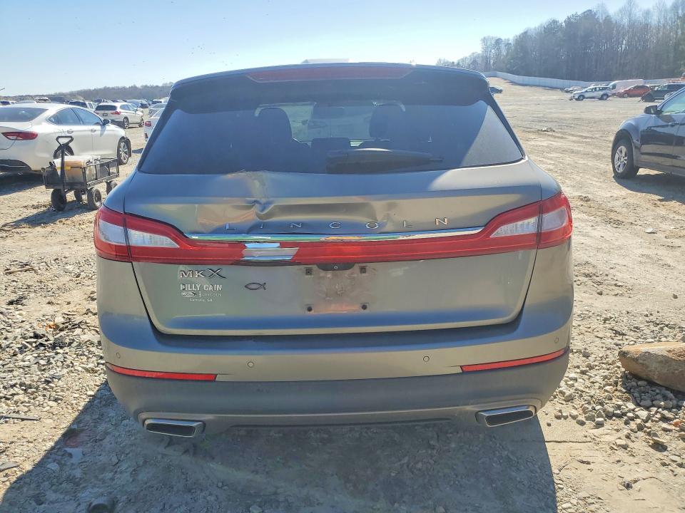 Photo 6 from auction – 2016 LINCOLN MKX with VIN 2LMTJ6LRXGBL20281