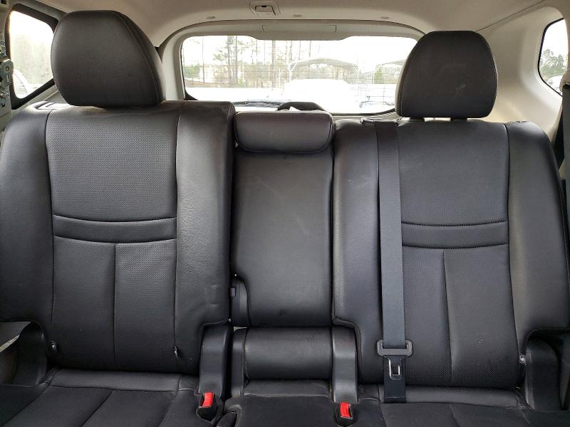 Photo 10 from auction – 2015 NISSAN ROGUE S with VIN 5N1AT2MV9FC925781