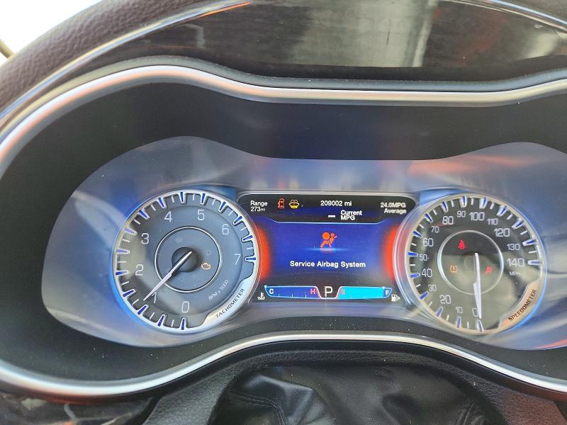 Photo 9 from auction – 2015 CHRYSLER 200 with VIN 1C3CCCCB9FN549571