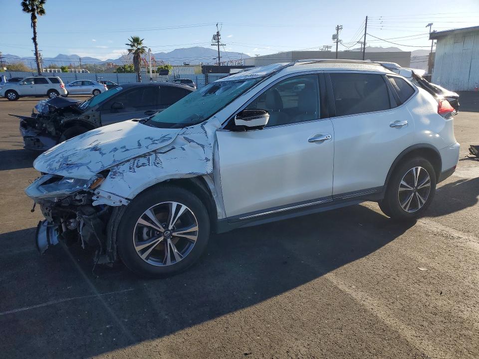 NISSAN ROGUE S 2017 with VIN 5N1AT2MT0HC771298 - Photo from auction