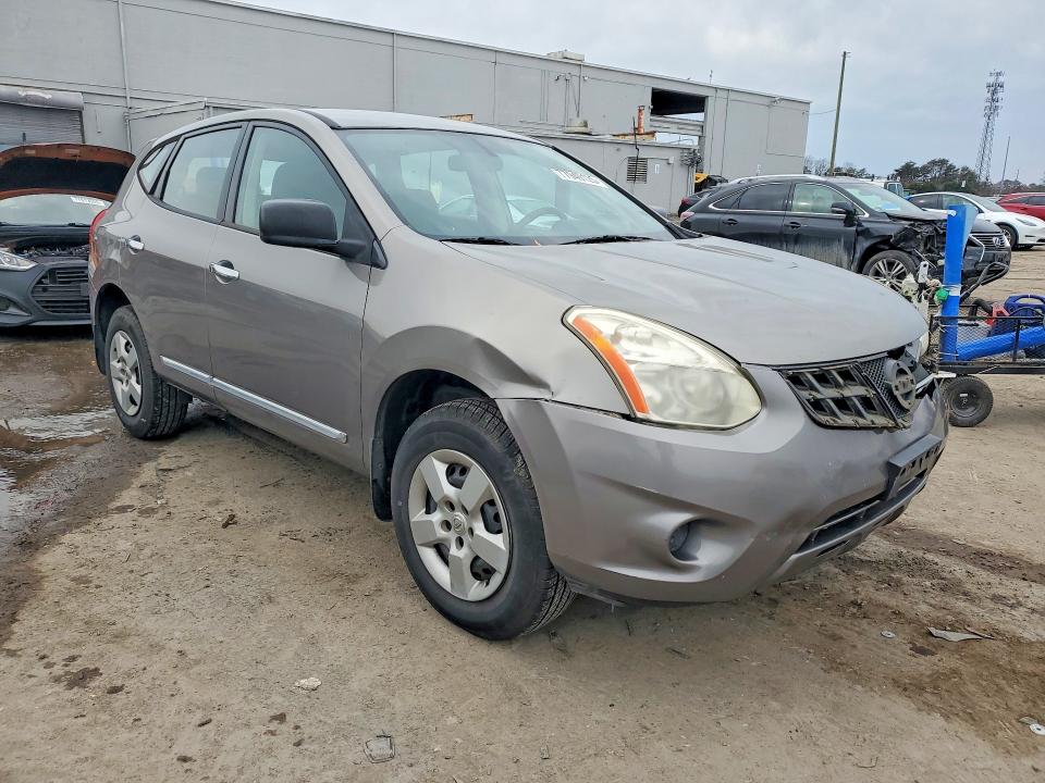 Photo 4 from auction – 2013 NISSAN ROGUE with VIN JN8AS5MT8DW552224