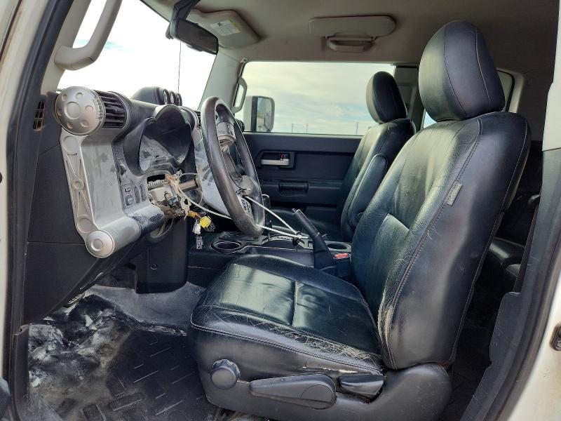 Photo 7 from auction – 2012 TOYOTA FJ CRUISER with VIN JTEBU4BF8CK121093