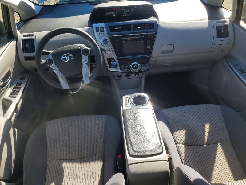 Photo 8 from auction – 2015 TOYOTA PRIUS V with VIN JTDZN3EU1FJ017463