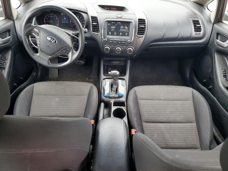 Photo 8 from auction – 2018 KIA FORTE with VIN 3KPFL4A76JE164754