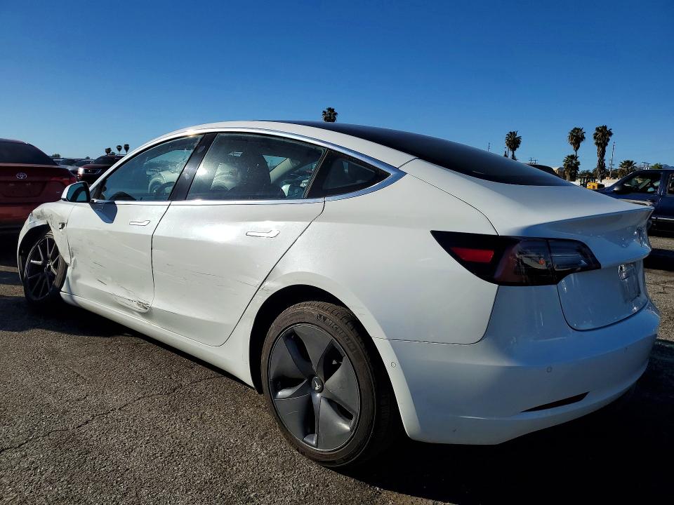 Photo 2 from auction – 2018 TESLA MODEL 3 with VIN 5YJ3E1EA2JF049399