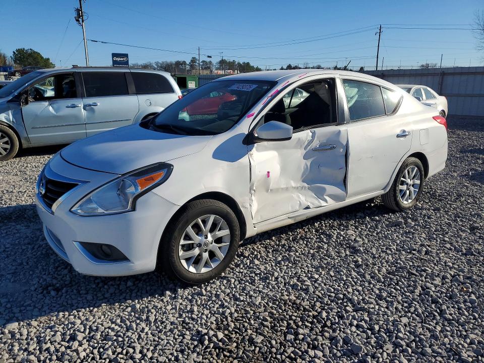 NISSAN VERSA S 2018 with VIN 3N1CN7AP0JL838829 - Photo from auction