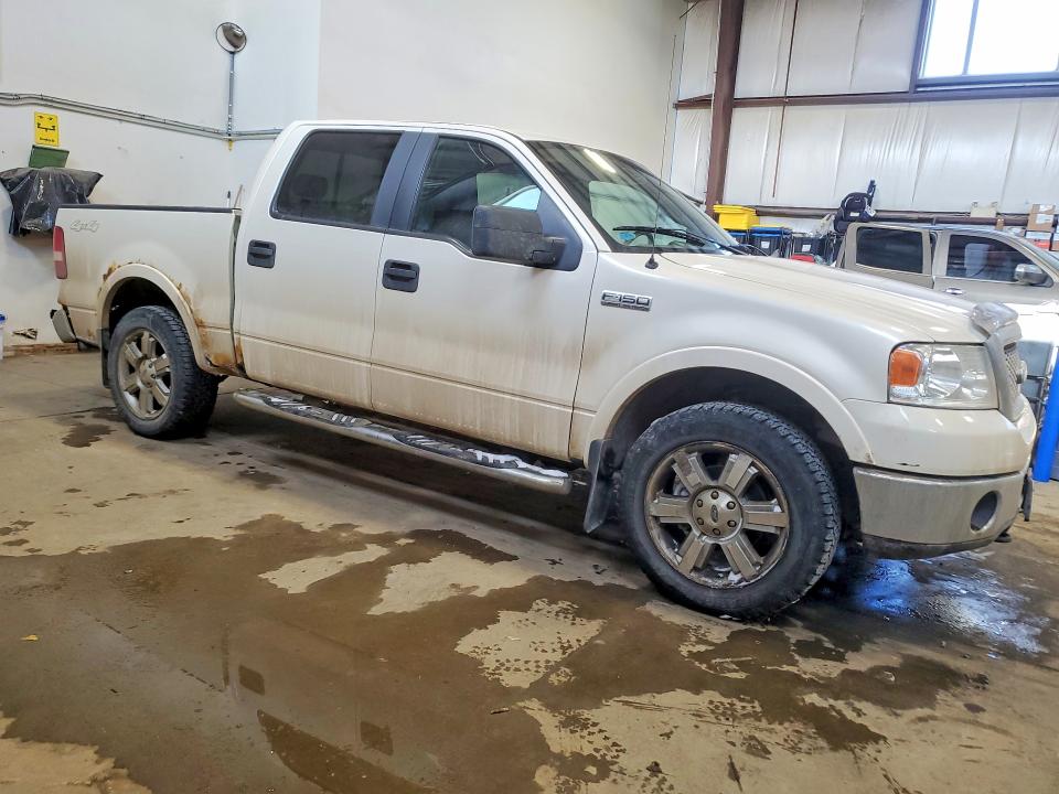 Foto 4 de la subasta – 2007 FORD F150 con VIN 1FTPW14517FA28860