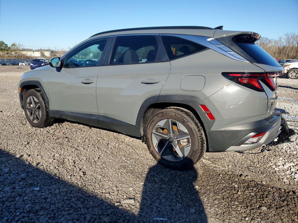 Photo 2 from auction – 2025 HYUNDAI TUCSON with VIN 5NMJB3DE2SH578450