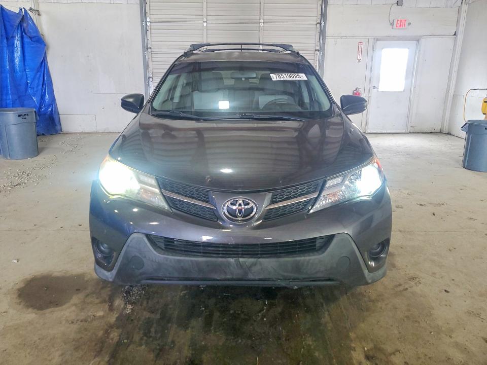 Zdjęcie 5 z aukcji – 2013 TOYOTA RAV4 z VIN JTMZFREV1D5017199